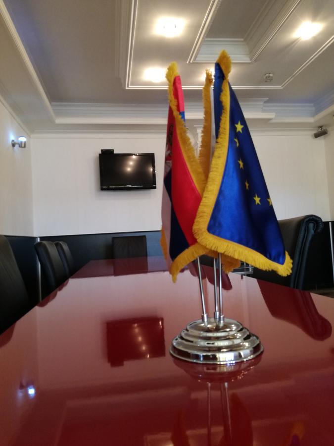 Tri Sesira Ljubovija Hotel Eksteriør billede